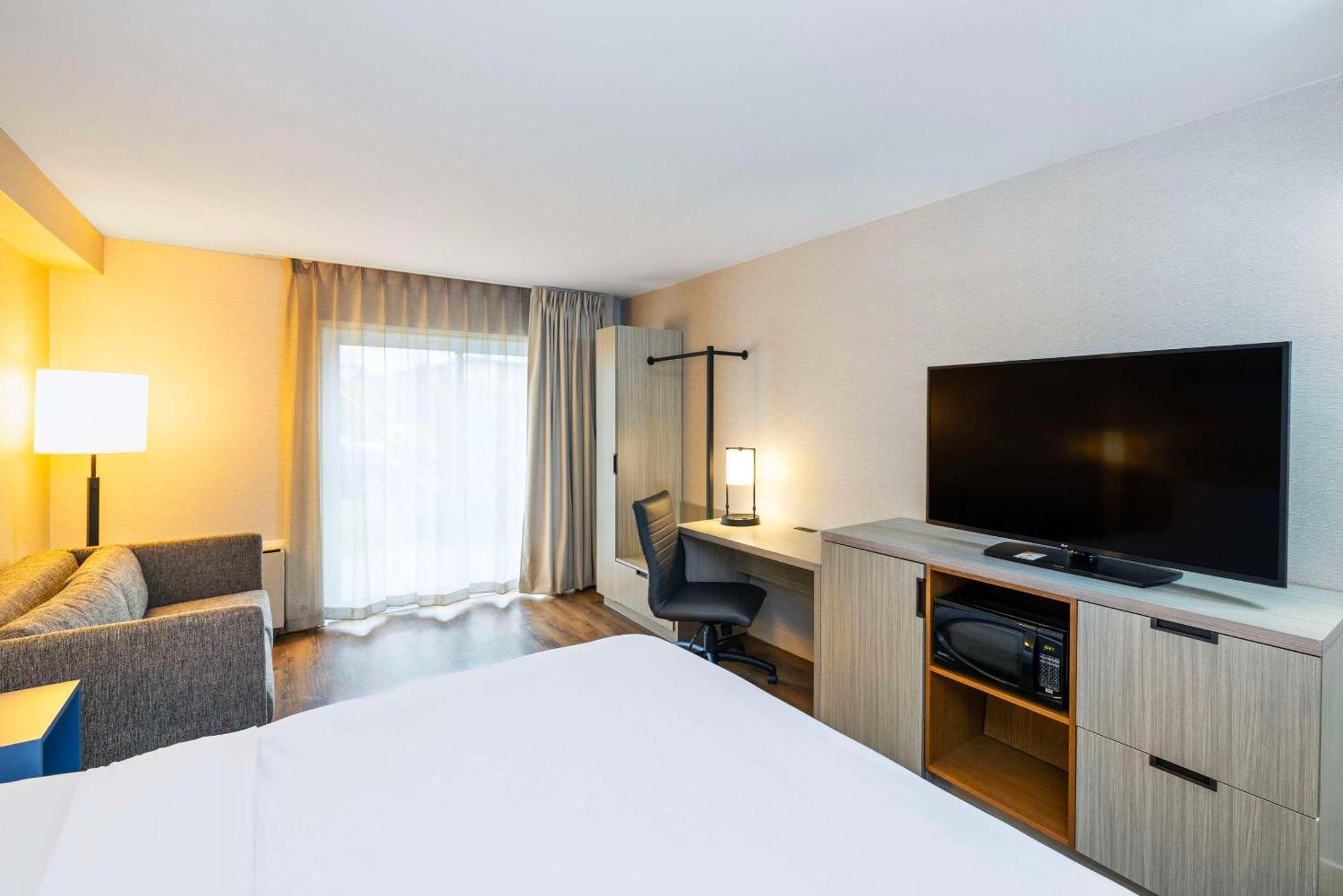 אמהרסט Comfort Inn מראה חיצוני תמונה