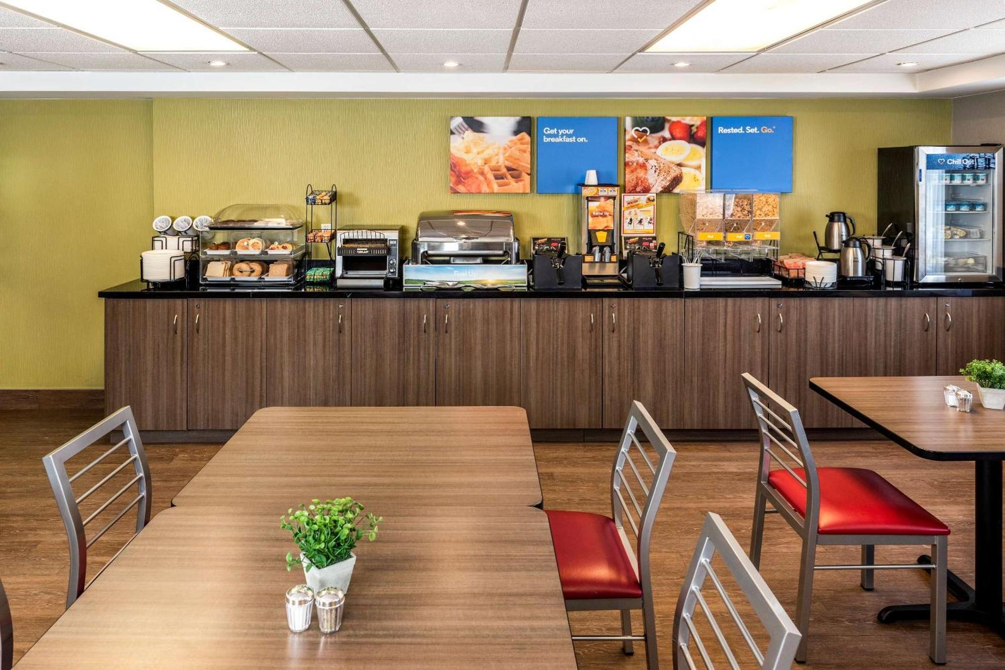 אמהרסט Comfort Inn מראה חיצוני תמונה
